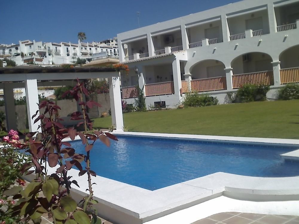 At Almoraide Rooms Suites (Adults Only) Нерха Екстер'єр фото