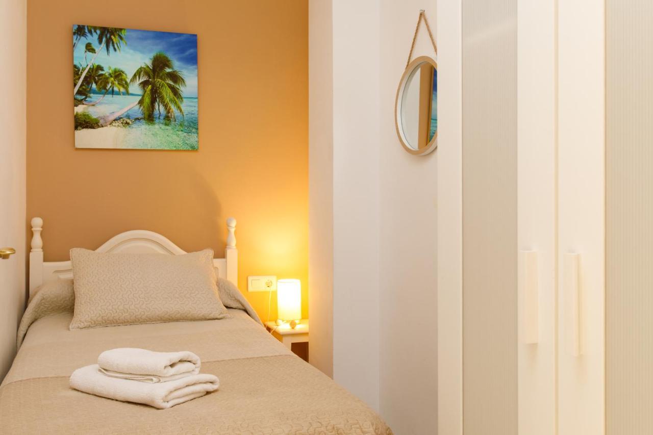 At Almoraide Rooms Suites (Adults Only) Нерха Екстер'єр фото
