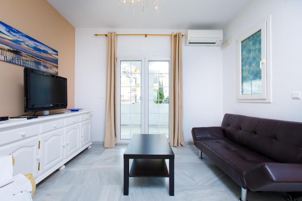 At Almoraide Rooms Suites (Adults Only) Нерха Екстер'єр фото