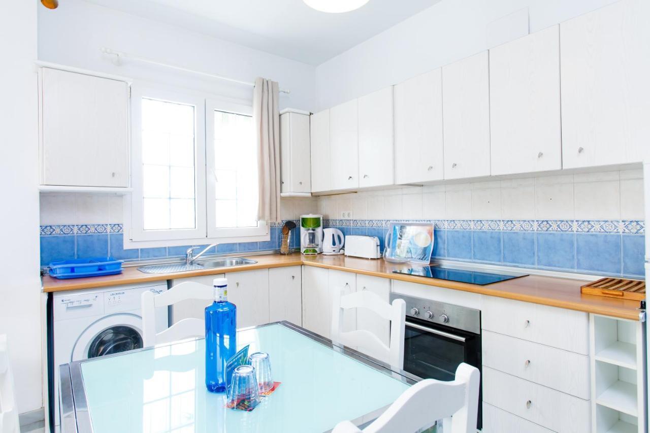 At Almoraide Rooms Suites (Adults Only) Нерха Екстер'єр фото