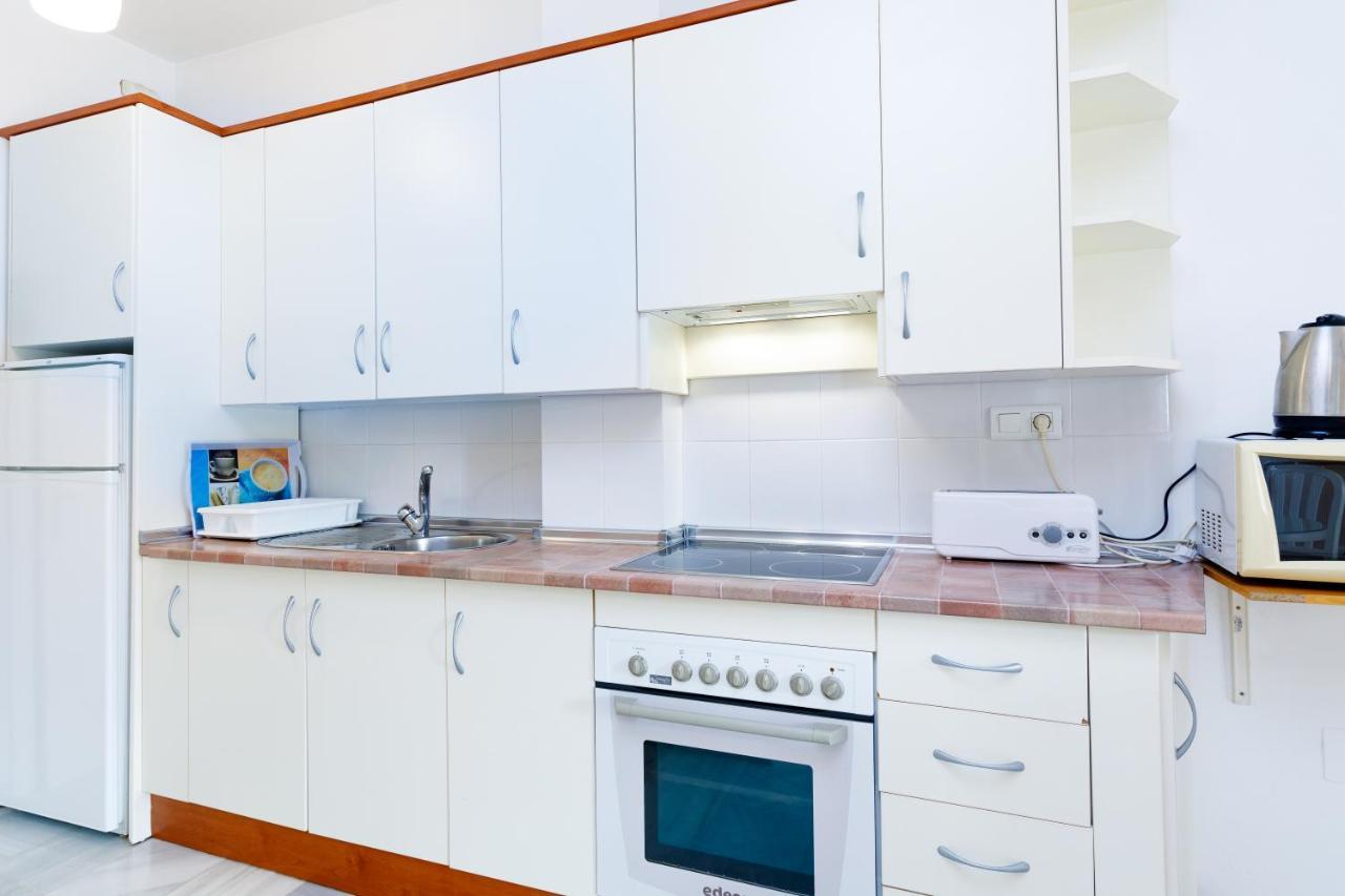 At Almoraide Rooms Suites (Adults Only) Нерха Екстер'єр фото