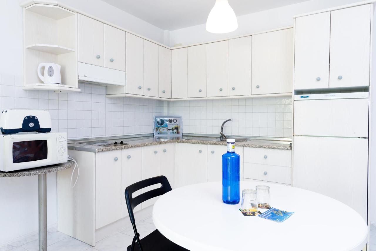 At Almoraide Rooms Suites (Adults Only) Нерха Екстер'єр фото