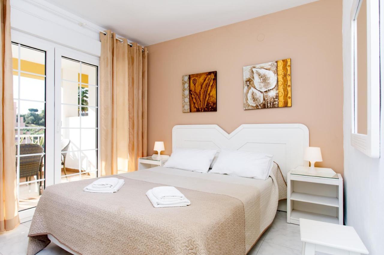 At Almoraide Rooms Suites (Adults Only) Нерха Екстер'єр фото