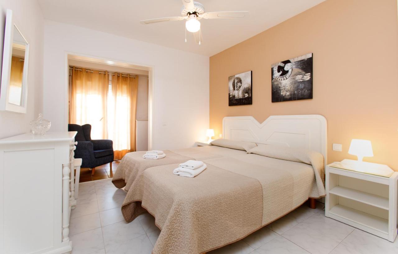 At Almoraide Rooms Suites (Adults Only) Нерха Екстер'єр фото